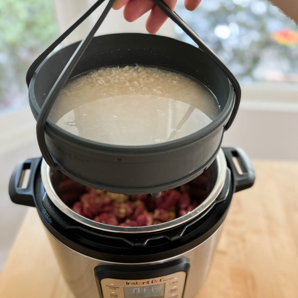 Pot-in-pot rice