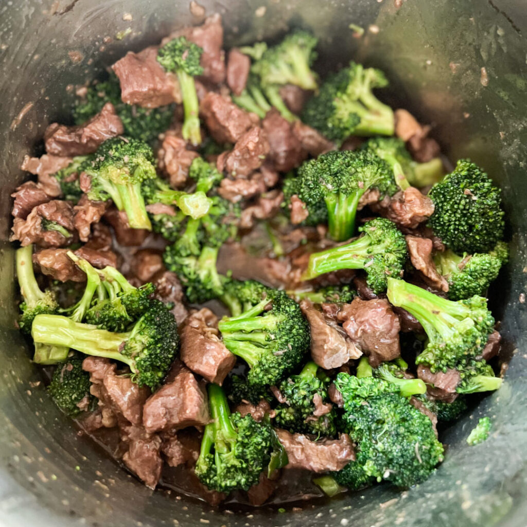Beef and Broccoli in Instant Pot