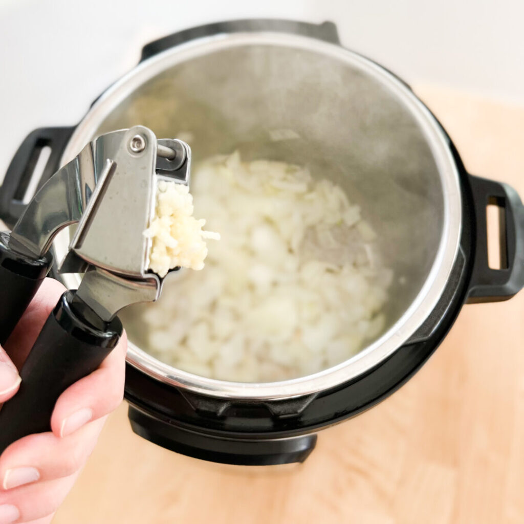 Garlic over an Instant Pot.