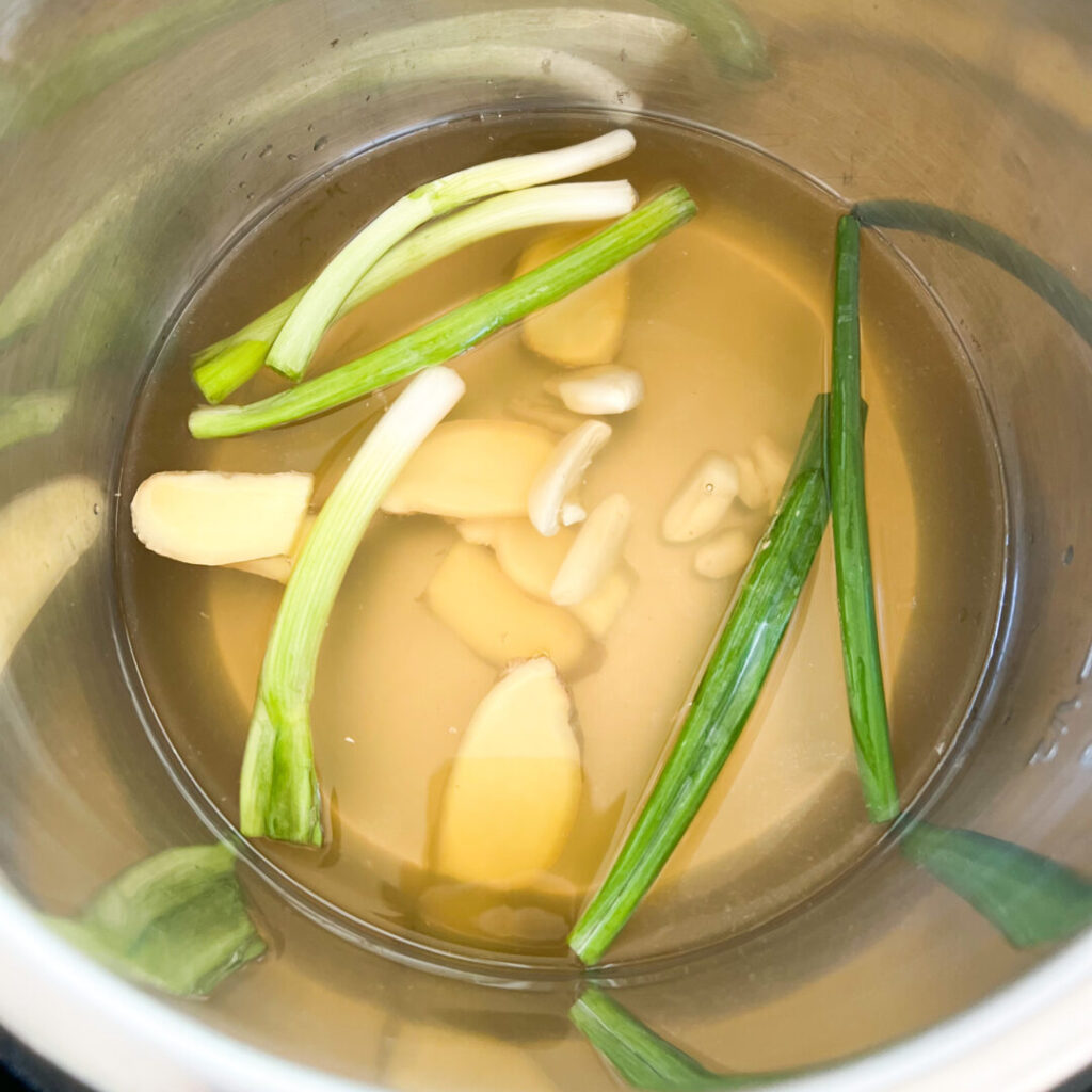 Aromatics in the Instant Pot.